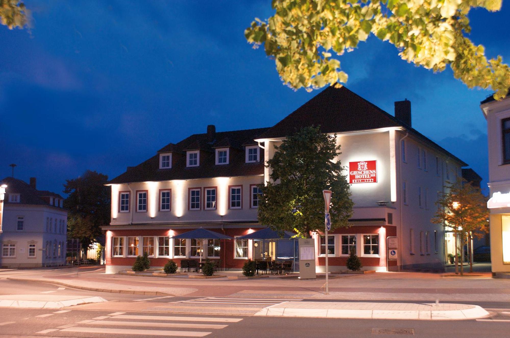 Gieschens Hotel อาคิม ภายนอก รูปภาพ