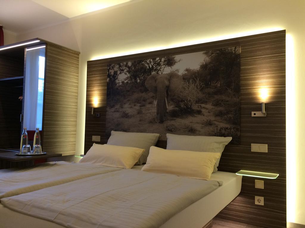 Gieschens Hotel อาคิม ภายนอก รูปภาพ